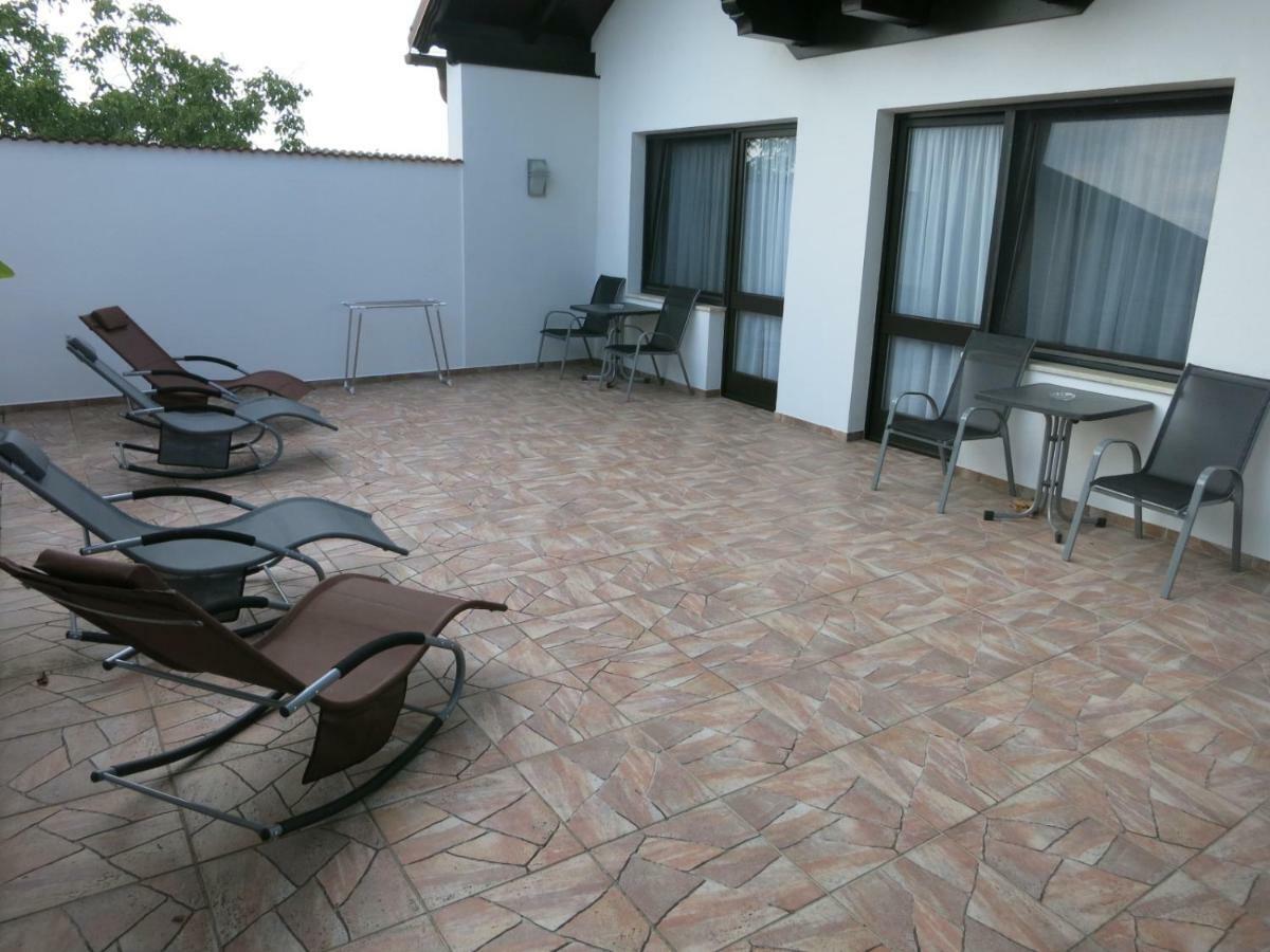 Pension Lang Sankt Andra am Zicksee ภายนอก รูปภาพ